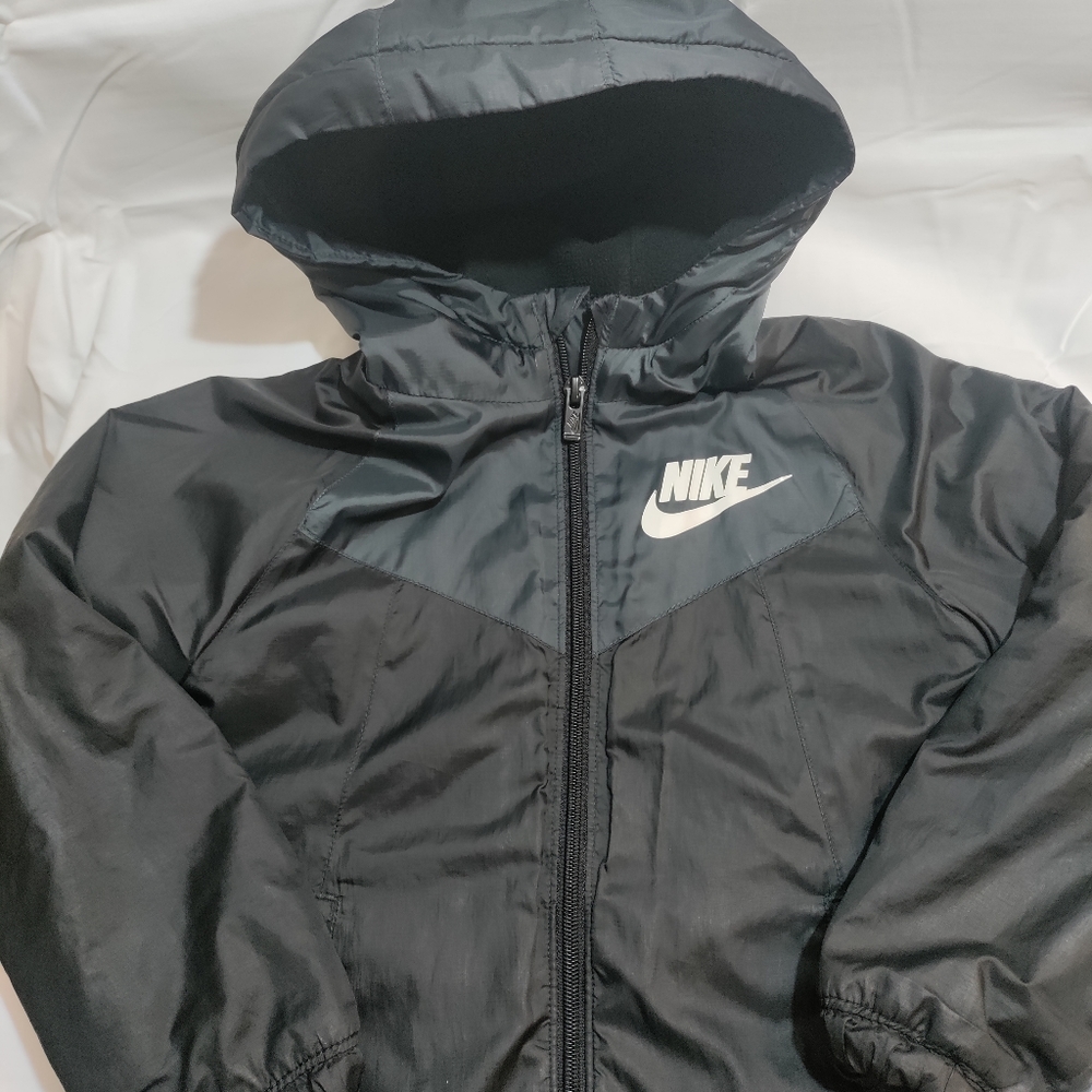 Kids black Nike coat size 4T